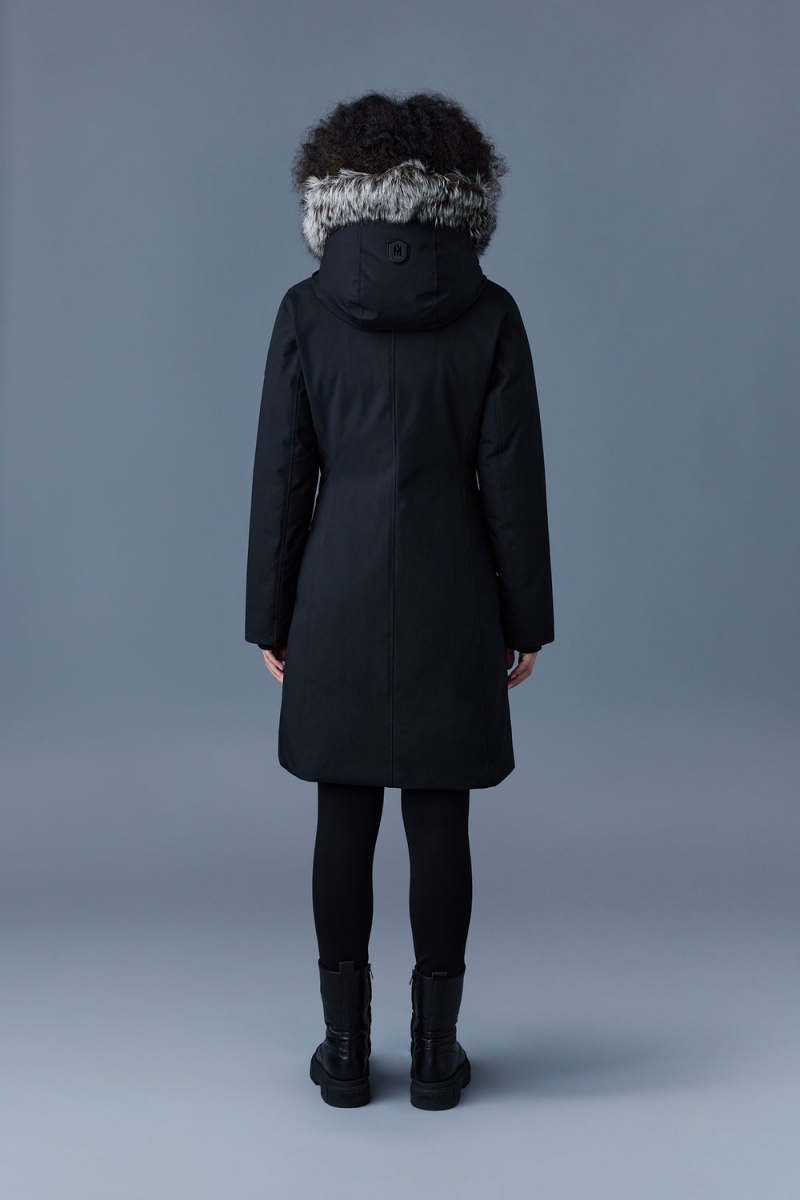 Mackage Shiloh 2-In-1 Fitted Removable Bib And Silver Fox Fur Dunrockar Dam Svarta | LFPTM-8324